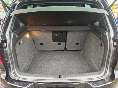 Volkswagen Tiguan VOLKSWAGEN TIGUAN R-LINE PANORAMA STANDHEIZUNG NAVI BII XENON LED