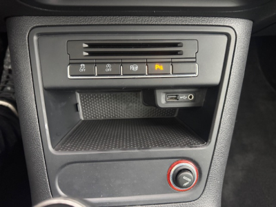 Volkswagen Tiguan VOLKSWAGEN TIGUAN R-LINE PANORAMA STANDHEIZUNG NAVI BII XENON LED