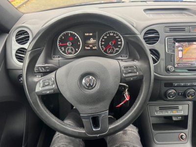 Volkswagen Tiguan VOLKSWAGEN TIGUAN R-LINE PANORAMA STANDHEIZUNG NAVI BII XENON LED