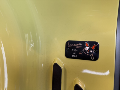 Vespa 946 Bunny