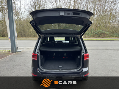 Volkswagen Touran 1.5 TSI 150cv DSG R-LINE