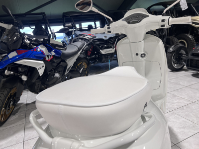 Vespa Sprint 50 JUSTIN BIEBER