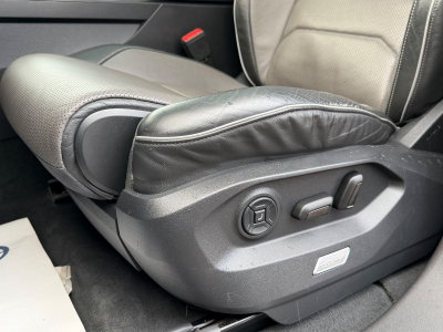 Volkswagen Touareg Touareg R-Line 4Motion/SOFTCLOSE/HEADUP/PANO/MAS