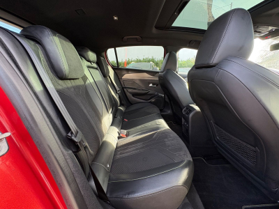 Peugeot e-308 308 GT