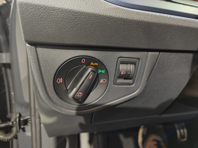 Volkswagen Polo 1.0 TSI DSG CARPLAY RADAR AV/ARR CLIM AUTO