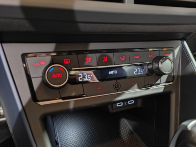 Volkswagen Polo 1.0 TSI DSG CARPLAY RADAR AV/ARR CLIM AUTO