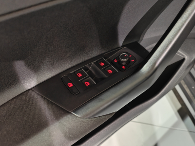 Volkswagen Polo 1.0 TSI DSG CARPLAY RADAR AV/ARR CLIM AUTO