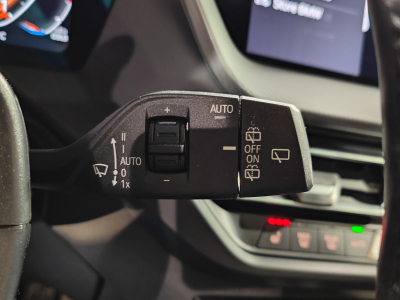 BMW 118 118iA PACK M CARPLAY SIEGES SPORT CHAUFF CAMERA