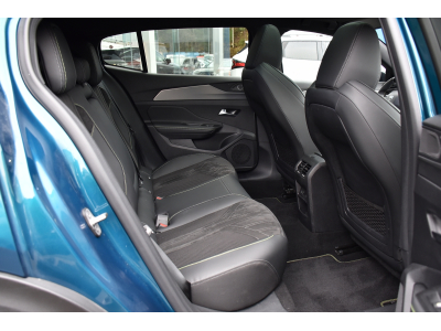 Peugeot 408 1.6 PHEV Hybrid GT EAT8