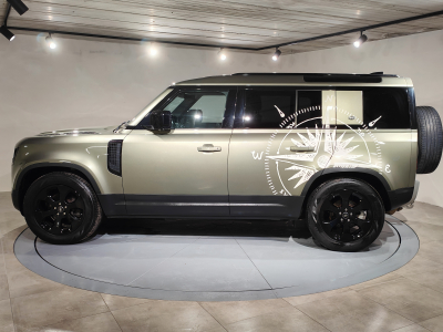 Land-Rover Defender 110 D240 SE 4X4 7PLACES