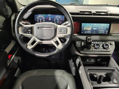 Land-Rover Defender 110 D240 SE 4X4 7PLACES