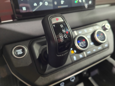 Land-Rover Defender 110 D240 SE 4X4 7PLACES