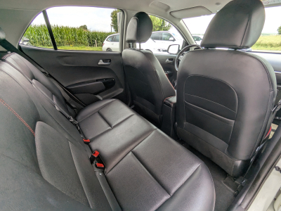 Kia Picanto 1.0i X-LINE GPS CUIR CLIM SIEGES ET VOLANT CHAUFFANTS