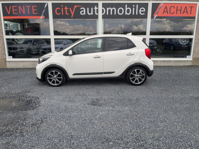 Kia Picanto 1.0i X-LINE GPS CUIR CLIM SIEGES ET VOLANT CHAUFFANTS
