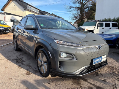 Hyundai Kona Premium Elektro 2WD