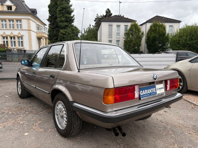 BMW 325 e A / Limousine/ Automatik /  SD / H kenzeic