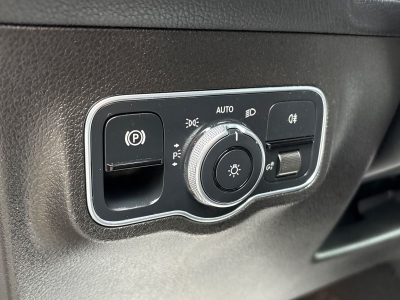 Mercedes-Benz GLB 35 AMG 4Matic/PANO/VOLL