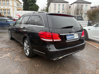 Mercedes-Benz E 350 BlueTec T-Modell/Panoramadach/360 Kamera/