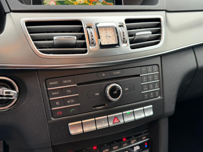 Mercedes-Benz E 350 BlueTec T-Modell/Panoramadach/360 Kamera/