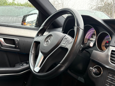 Mercedes-Benz E 350 BlueTec T-Modell/Panoramadach/360 Kamera/