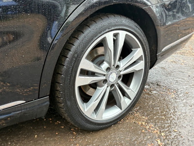 Mercedes-Benz E 350 BlueTec T-Modell/Panoramadach/360 Kamera/