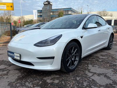 Tesla Model 3 Long Range Dual AWD/AUTOPILOT/