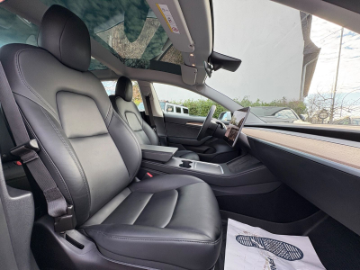 Tesla Model 3 Long Range Dual AWD/AUTOPILOT/