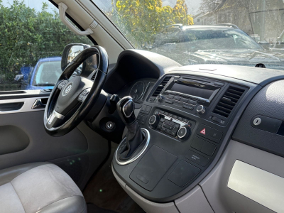 Volkswagen T5 California /ATM/KÜCHE/MAKISE/DSG/STÜHLE