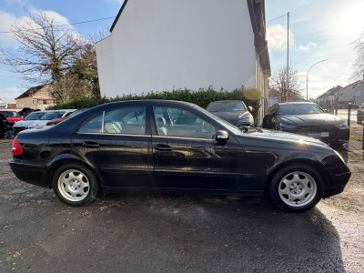 Mercedes-Benz E 200 Kompressor Limousine