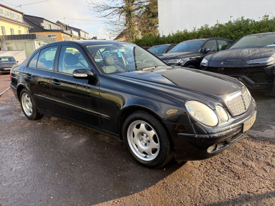 Mercedes-Benz E 200 Kompressor Limousine