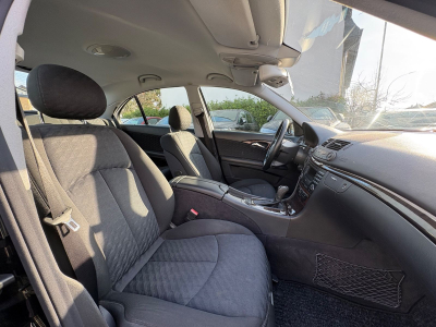 Mercedes-Benz E 200 Kompressor Limousine