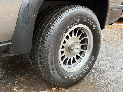 Nissan Terrano 2.4 Prestige/ H KENNZEICHEN /