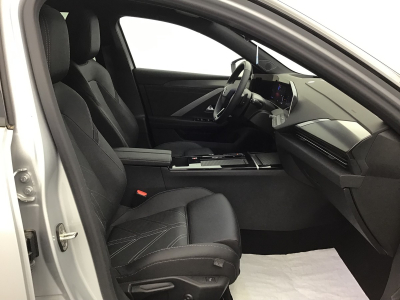 Opel Astra 1.6 PHEV 180 ST Ultimate