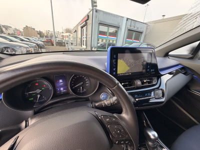 Toyota C-HR 1.8 Hybrid Style Selection