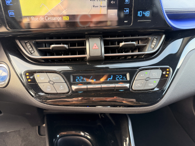 Toyota C-HR 1.8 Hybrid Style Selection