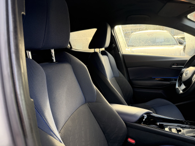 Toyota C-HR 1.8 Hybrid Style Selection