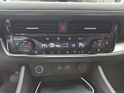 Nissan X-Trail 1.5 VC-T MHEV 163 AUTO N-Connecta