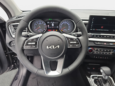 Kia Ceed 1.5 T-GDi 140 DCT Ultimate Edition