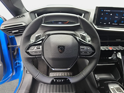 Peugeot 208 1.2 PureTech Hýbrid 110 E-DSC6 GT