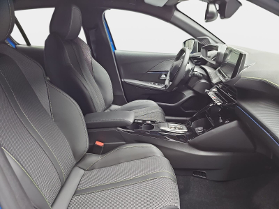 Peugeot 208 1.2 PureTech Hýbrid 110 E-DSC6 GT