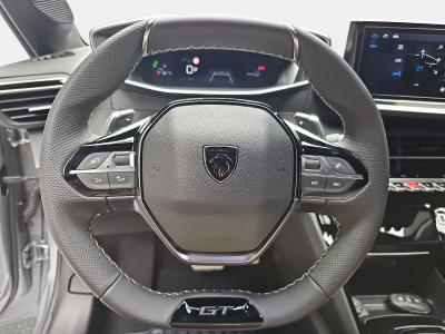 Peugeot 208 1.2 PureTech Hýbrid 110 E-DSC6 GT