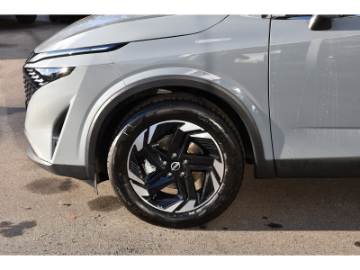 Nissan Qashqai 1.3 DIG-T MHEV N-Connecta Xtronic