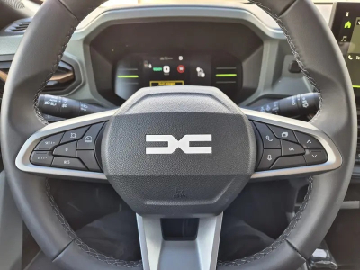 Dacia Duster 1.6 SCe Hybrid 140 Extreme