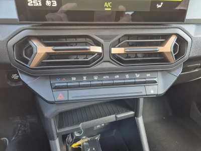 Dacia Duster 1.6 SCe Hybrid 140 Extreme