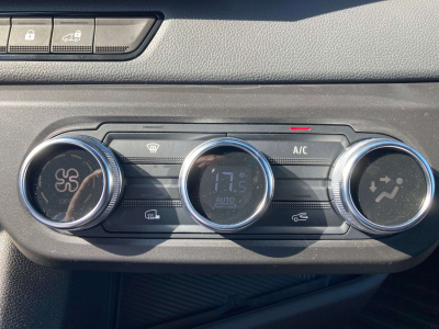 Renault Master 2.0 dCi 170 BVA9 L2H2 Extra