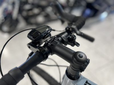 Yamaha Wabash RT L Freins GMX,  PW séries 70 Nm / 500 Wh, 36 V, roue 700 45 C,  cadre allu, 21 Kg.