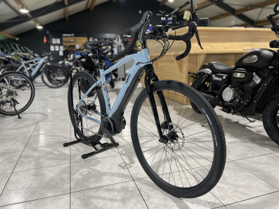 Yamaha Wabash RT L Freins GMX,  PW séries 70 Nm / 500 Wh, 36 V, roue 700 45 C,  cadre allu, 21 Kg.