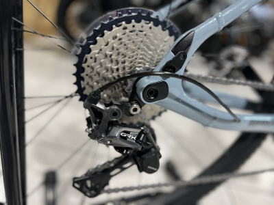 Yamaha Wabash RT L Freins GMX,  PW séries 70 Nm / 500 Wh, 36 V, roue 700 45 C,  cadre allu, 21 Kg.