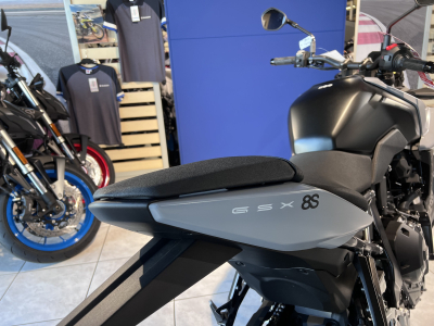 Suzuki GSX-8S 