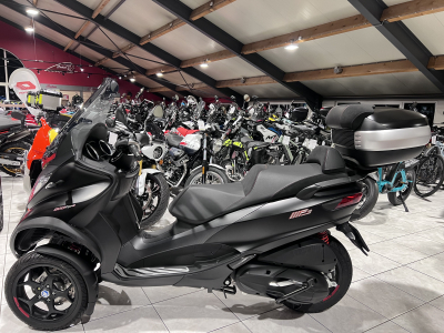 Piaggio MP3 500 SPORT ADVANCED HPE NOIR INCLUS MARCHE ARRIERE